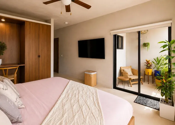 Luxury Penthouse With Private Plunge Pool In Apartamento
